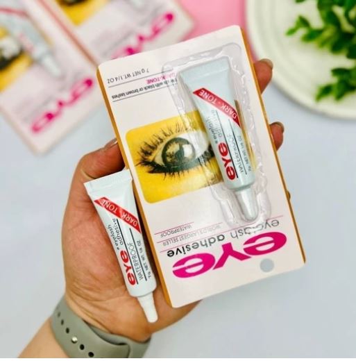 چسب مژه ضد آب eye مدل eyelash adhesive حجم 7 گرم